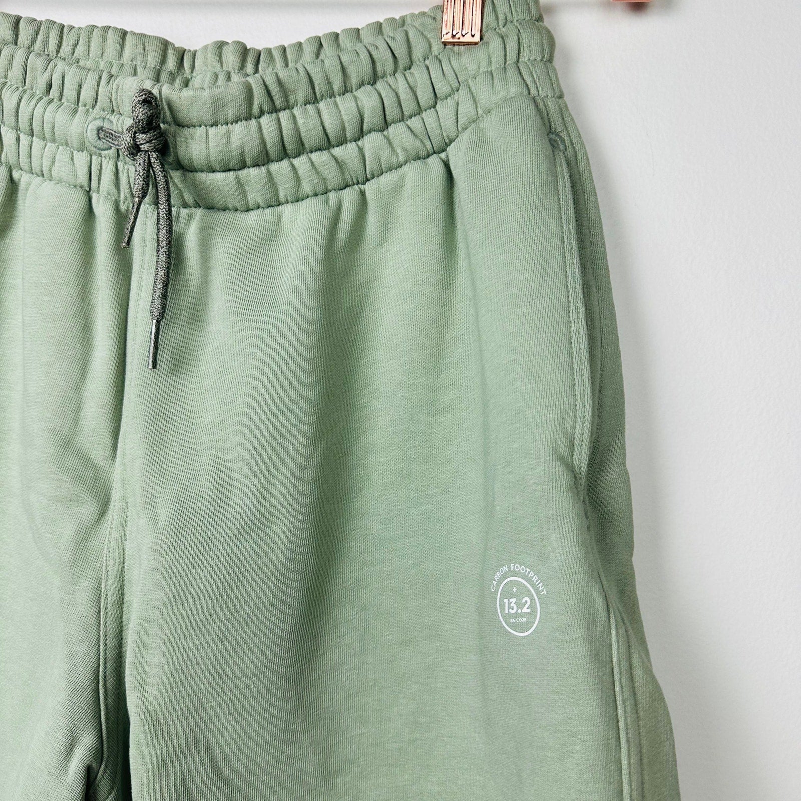 Allbirds NWT R&R Hazy Pine Green Sweat Shorts Drawstring Size Medium