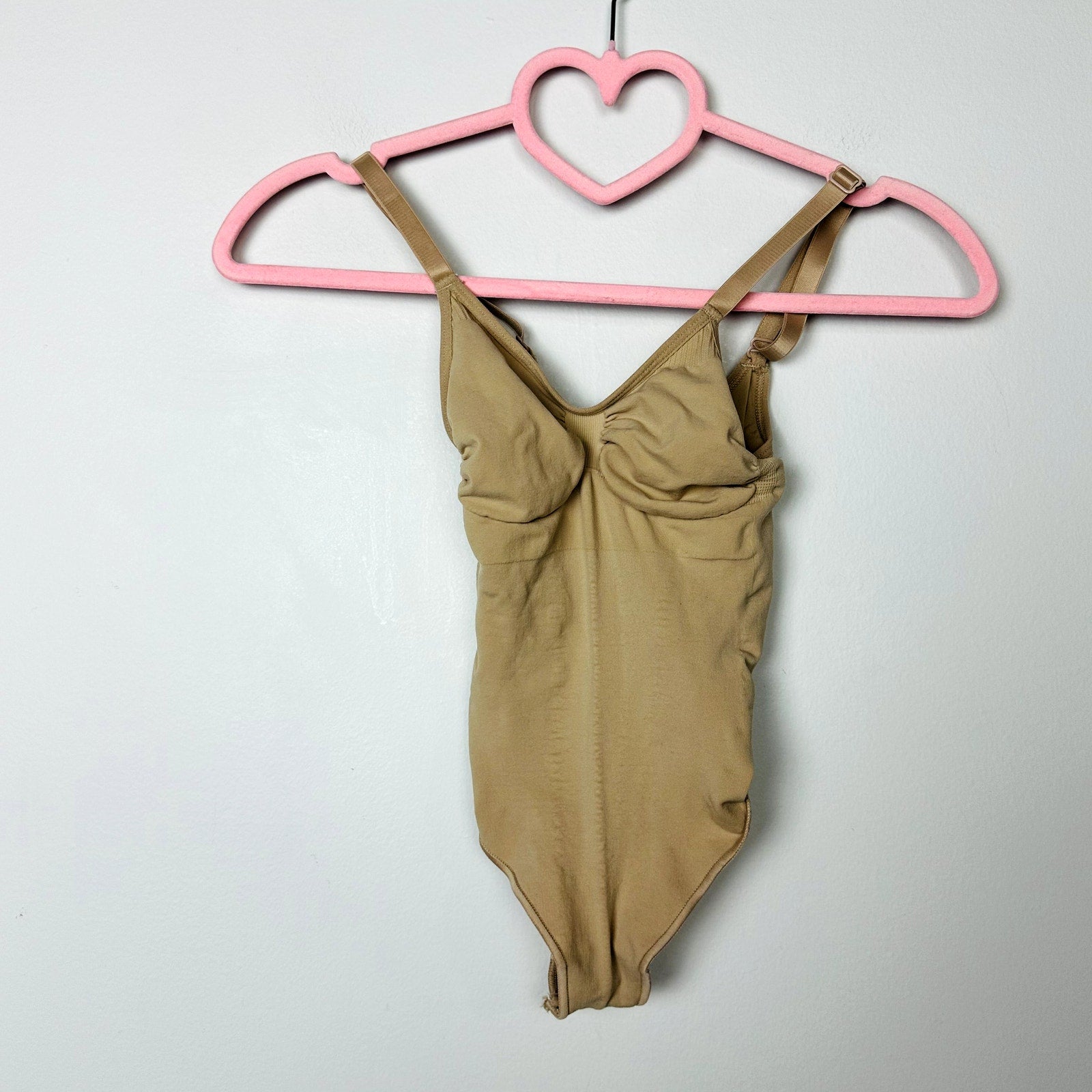 Skims NWOT Beige Seamless Sculpt Thong Bodysuit Size 2XS