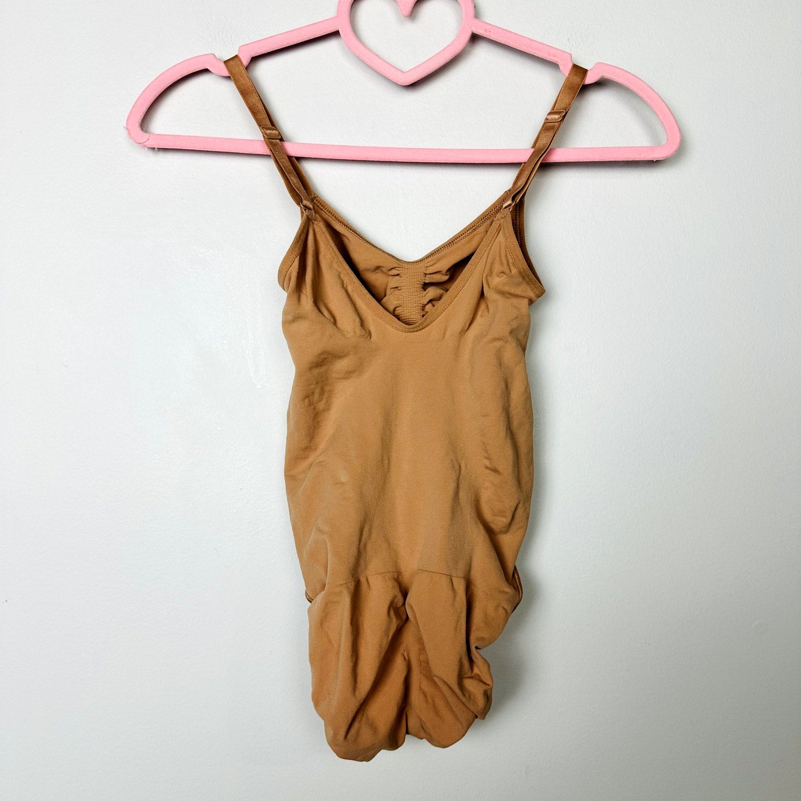 Skims NWOT Everyday Seamless Sculpting Brief Bodysuit in Ochre Size S/M