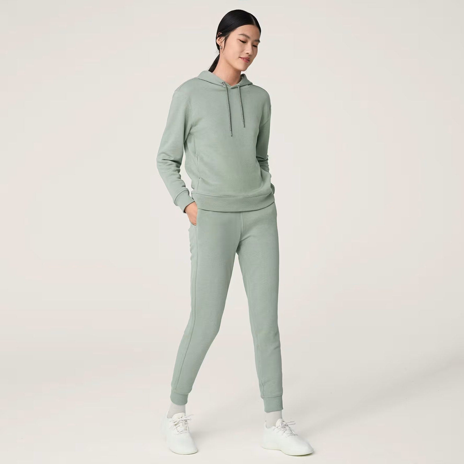 Allbirds NWT Hazy Pine R&R Sweat Pants Drawstring Waist Size Medium