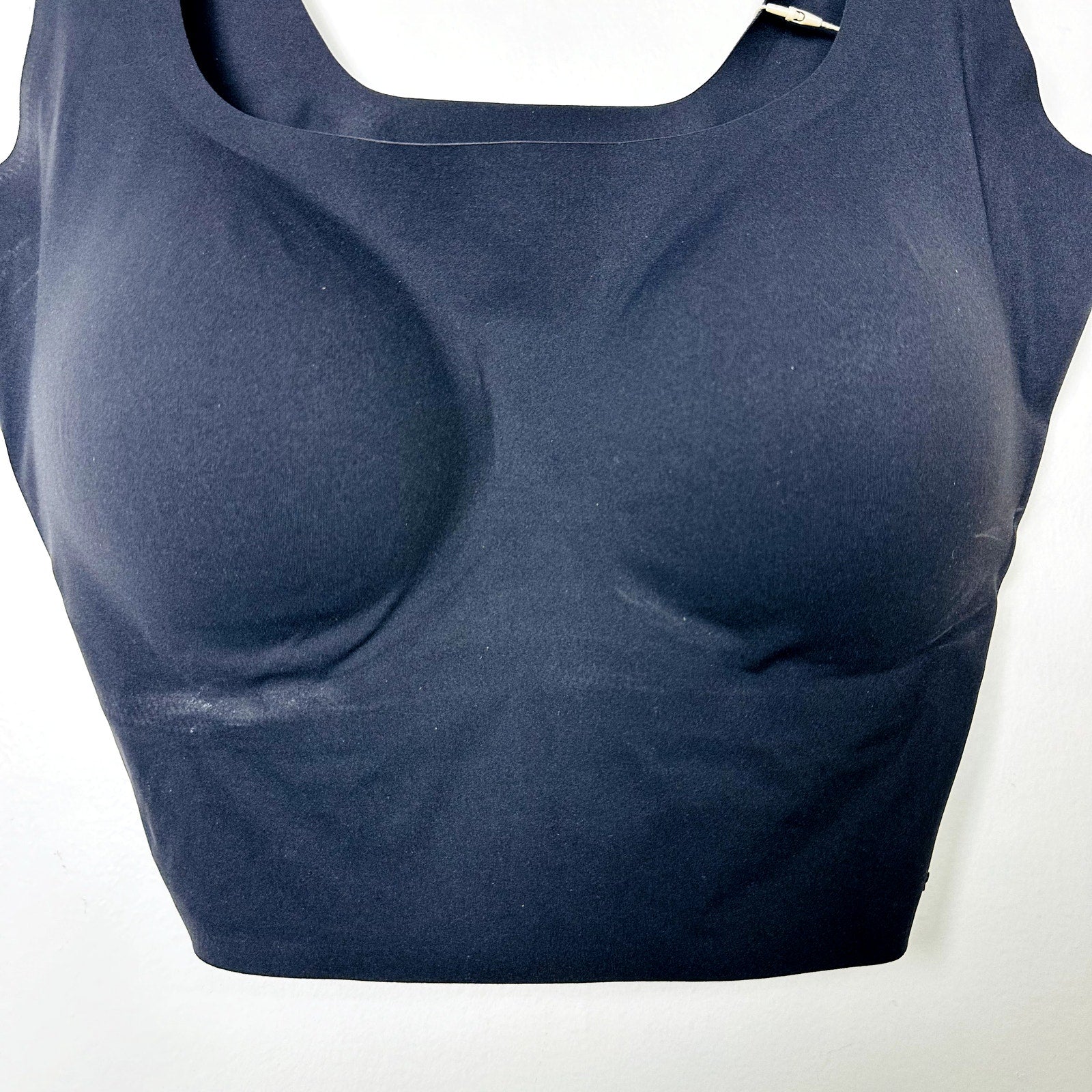 Skims NWT Onyx Naked Coop Tank Sports Bra Size L-DD