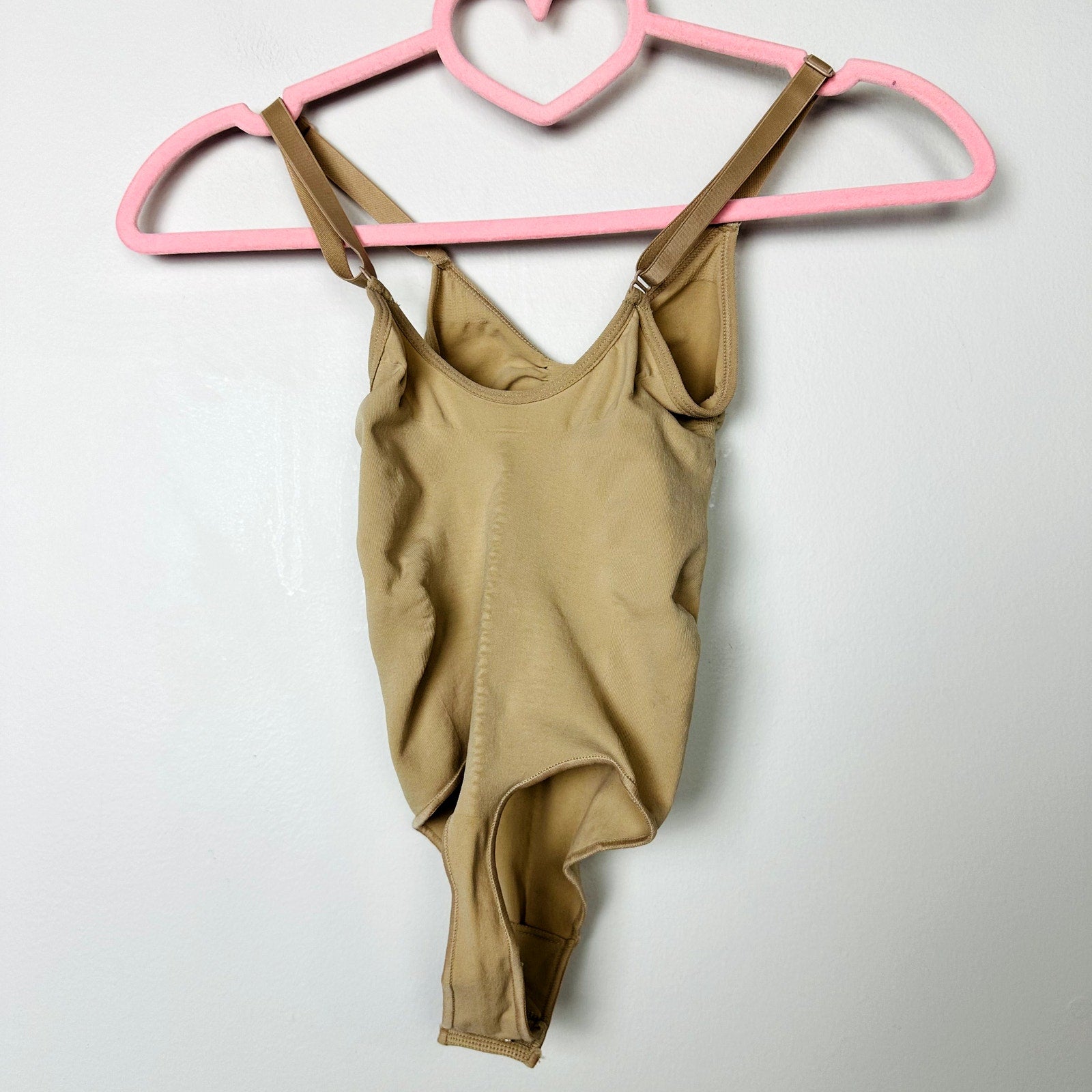 Skims NWOT Beige Seamless Sculpt Thong Bodysuit Size 2XS