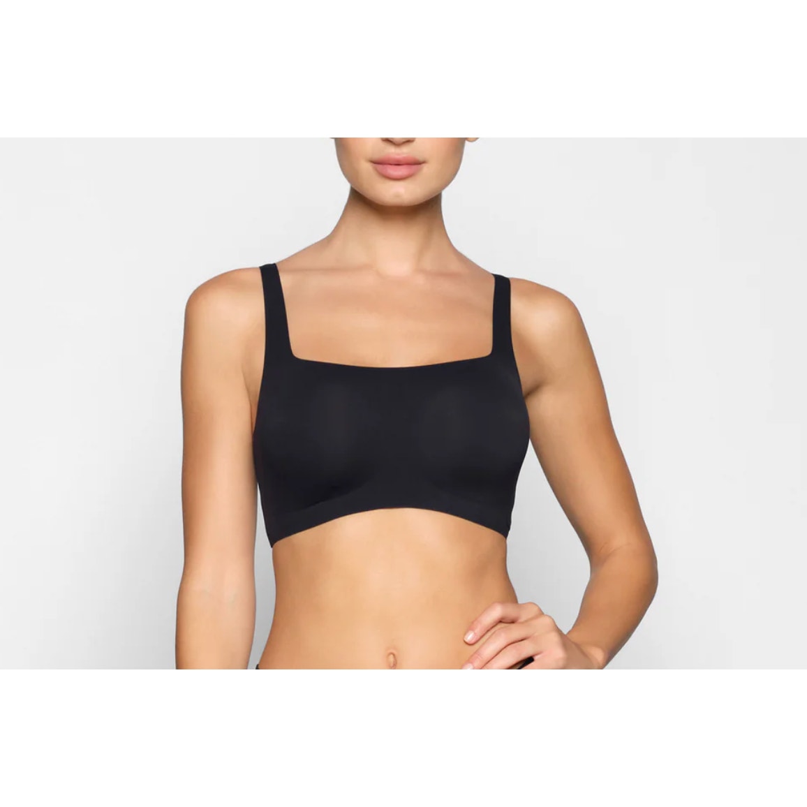 Skims NWT Onyx Naked Coop Tank Sports Bra Size L-DD