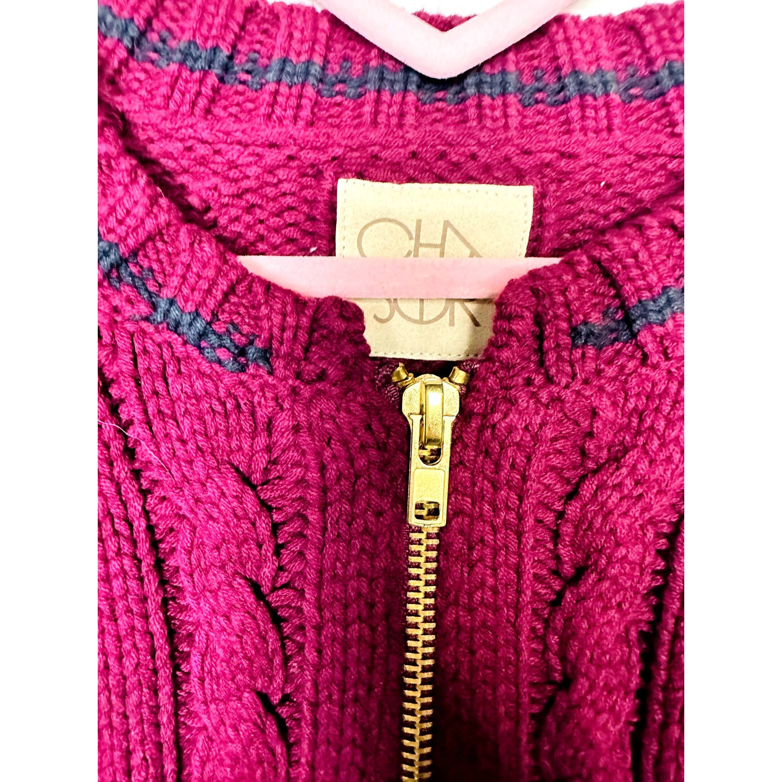 Chaser NWT Cable Knit Chunky Full Zip Cozy Cardigan Sweater Magenta Size Small