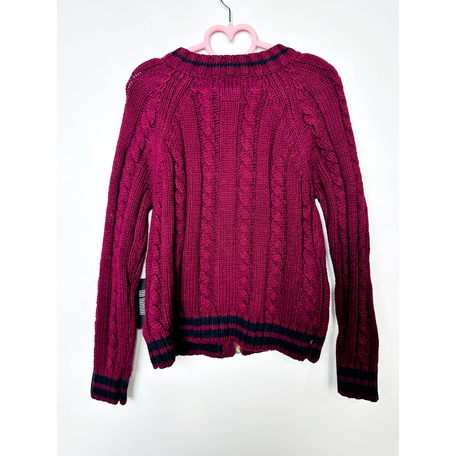 Chaser NWT Cable Knit Chunky Full Zip Cozy Cardigan Sweater Magenta Size Small